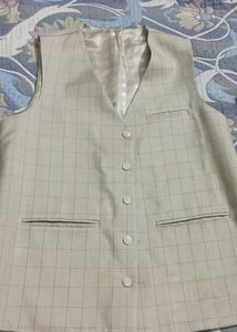 Men Cream Check Jacket Suit