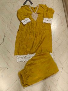 kurta and pant with lace wor
