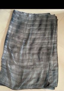 Pretty Grey Shaded Saree