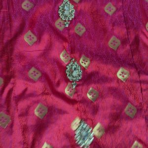 Pink &amp; Gold Embellished Kurti