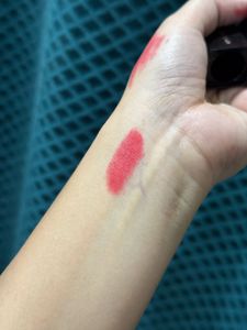 Manish Malhotra Lipstick