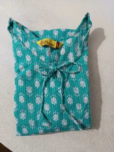 Combo Of  2 Short Kurti