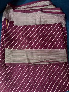 beautiful magenta saree with blouse
