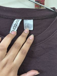 H&amp;M Brown Cropped T-Shirt