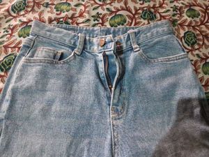 Straight Fit Women Jeans 👖