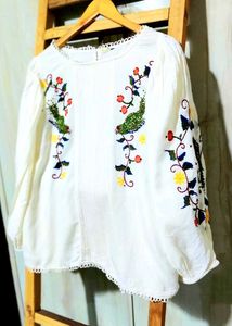 Offwhite Embroidery Work Top Size-36