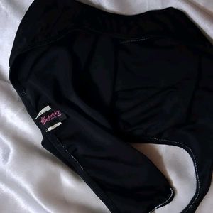 New Pant Mel
