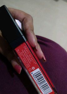 Combo Of 4 Lipsticks (Swiss Beauty And Tac)