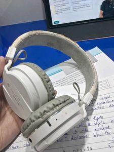 Headphones To Flex