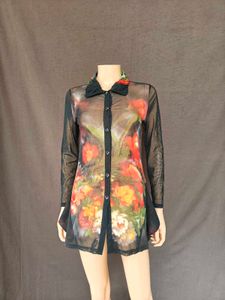 Beautiful Floral Vintage Net Top.