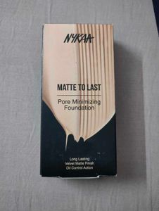 Nykaa Matte To Last Foundation