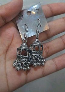 Oxidized jumar earrings