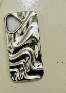 Chrome Wave iPhone 16 Case