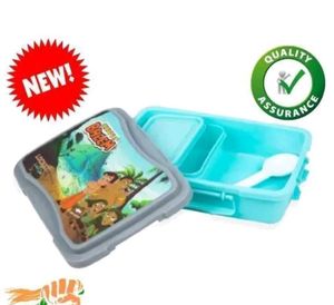 Barbie &amp; Ben 10 Lunch Boxes - Set of 2