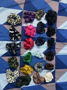 Scrunchie ( Set Of 23)