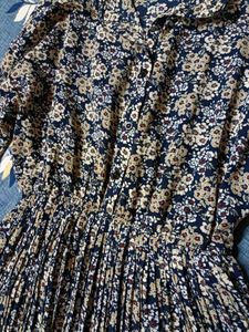 FLORAL PLEATED  DRESS