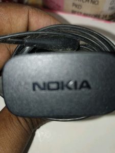 NOKIA CHARGER
