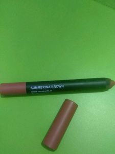 Love Earth Crayon