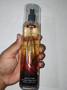 Layer&#39;r Wottagirl Vanilla Twist Body Mist