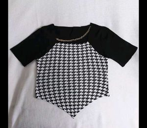 Stylish stretchable Houndstooth Top