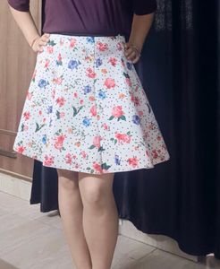 Beautiful And Colorful  Mini Skirt For Females