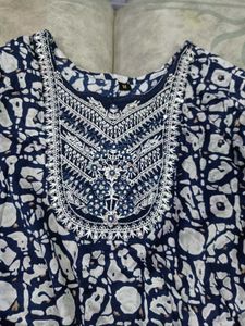Kurta Set With stole