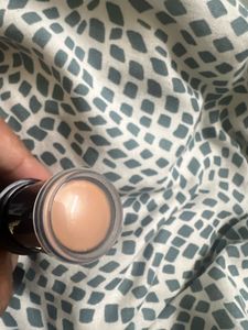 Lakme Foundation Concealer Stick- Neutral Medium