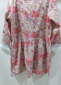 Women Short Kurti