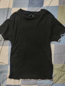 Black Ribbed Tee