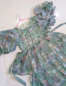 Green Floral Ruffle Sleeve Dress
