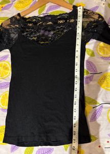 Lace Trim Long Sleeve Top