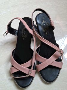 Pink JLO Heeled Sandals - Size 7 🌷