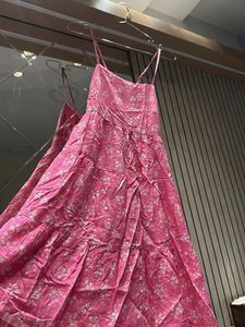 Backless dress