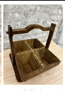 Foldable basket