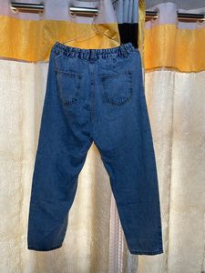 Jeans With Eastic Waist Band