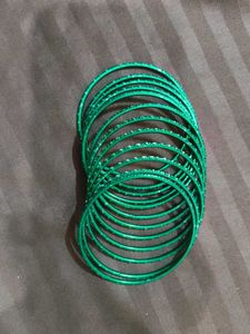 Black &amp; Green Bangle Set