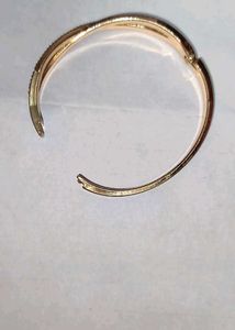 Anti Tarnish Gold Crystal Infinity Bangle