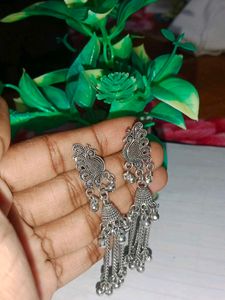 silver jhumka