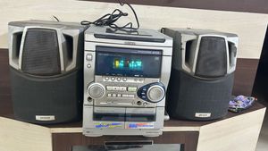 Aiwa Stereo System