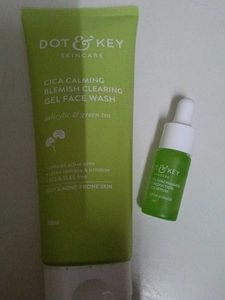 Dot &amp; Key CICA Calming Face Wash