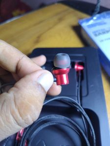 New Metal Wired Earphone