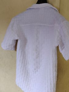 H&amp;M T-shirt
