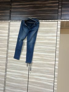 Levi&#39;s Dark Wash Denim Jeans