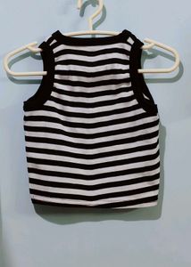 Tank top | Black and White stripped