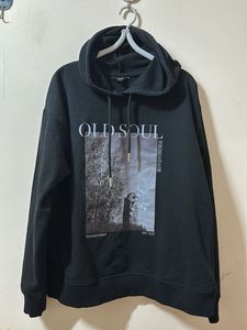 Graphic Print Sweatshirt