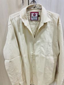 White Shirt In Good Conditions