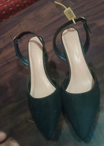 Brand New Heels Of Invictus