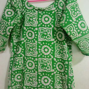 CHUDIDAR KURTA SET