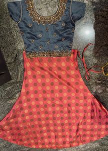 Heavy Work Blouse With Skirt