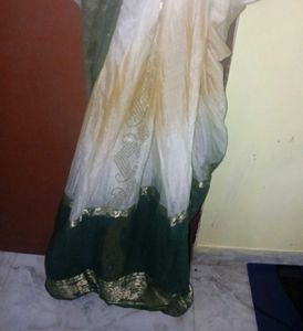 Green And Beige Saari